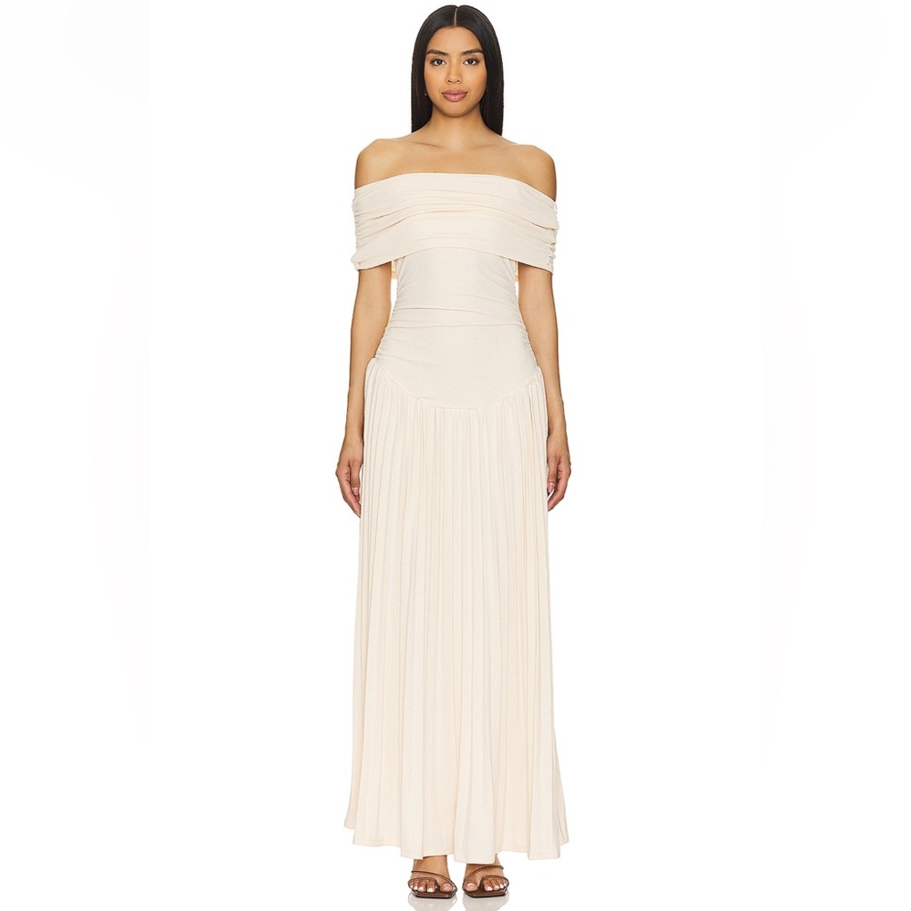 Field of Dreams Dress Lioness
